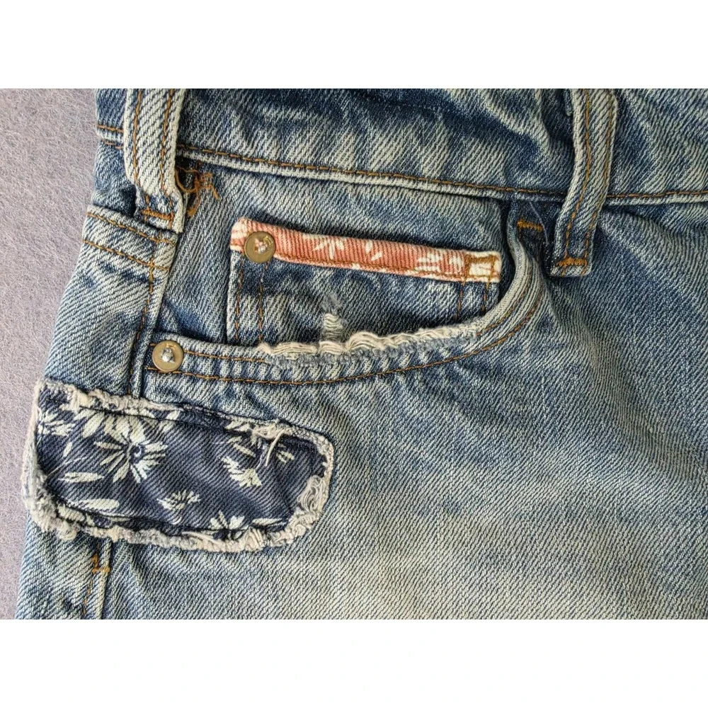 Pilcro Blue & Multi Floral Boho Accent Distressed Denim Cutoff Shorts Size 26